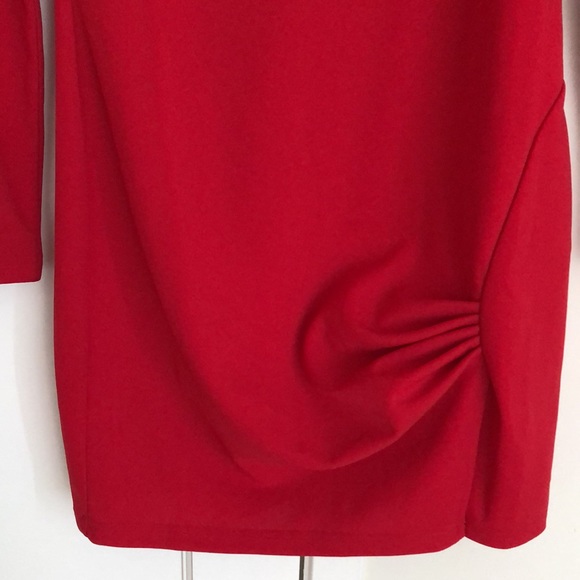 Dress - Picture 6 of 7